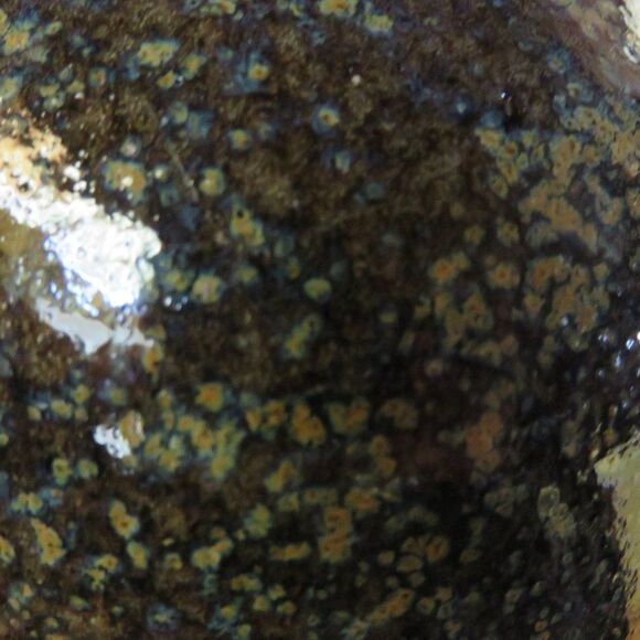 Vintage Hand Thrown Pottery Water Pitcher -44 Oz - Picture 8 of 8